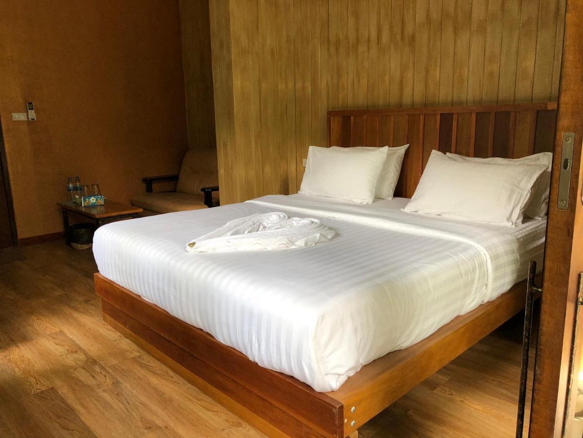 Likita Resort Ban Phe Exterior photo