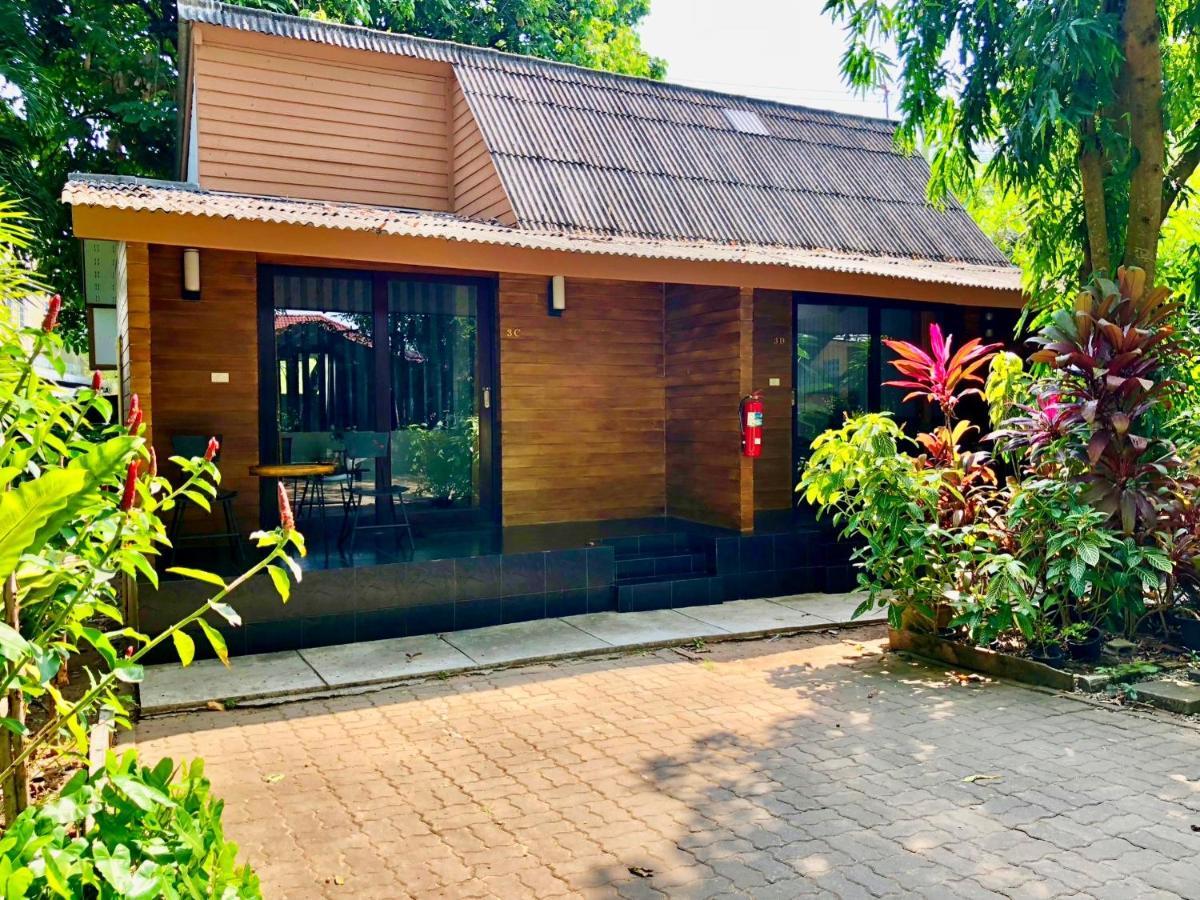 Likita Resort Ban Phe Exterior photo
